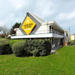 Premiere Classe Roanne - Perreux Hotel a Cours la Ville