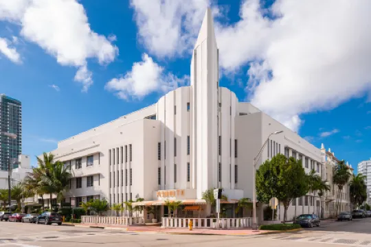 The Plymouth South Beach Отели рядом с достопримечательностью «Холокааст Мемориал Майами-Бич»