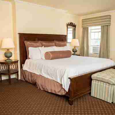 Plumsteadville Inn Rooms