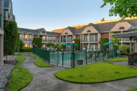 Best Western Pony Soldier Inn - Airport - Pools