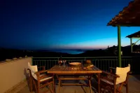 Chamaloni Cottages فنادق في Koroni