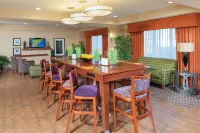 Hampton Inn Macomb - 2 stjerner