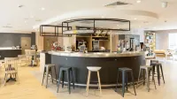 北圖爾梅里斯廣場康鉑酒店 - 酒吧