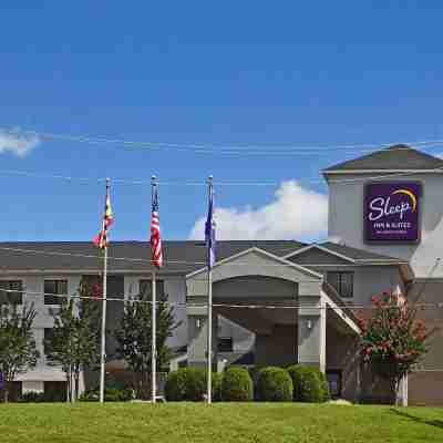 Sleep Inn & Suites Hotel Exterior