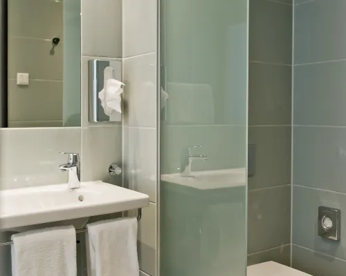 Super 8 by Wyndham Munich City West Номера Photos