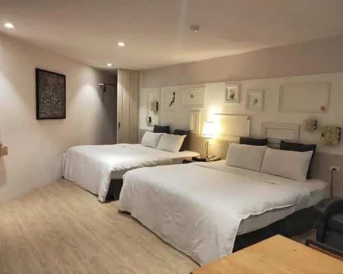 Roppongi Motel Hotel berhampiran Akademi Tutorial Pingtung