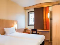 Ibis Paris Pont de Suresnes Các khách sạn gần Sogitec Industries