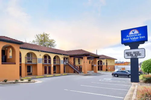 Econo Lodge Gainesville Downtown Area