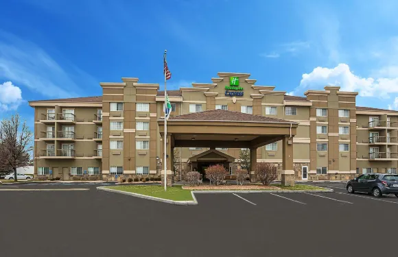 Holiday Inn Express 雷頓- I 15