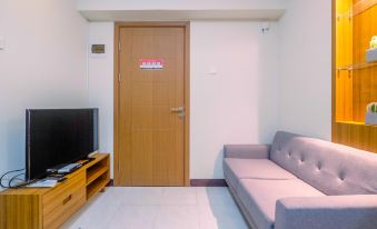 Comfortable 2Br Apartment at Cinere Resort