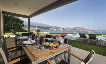 SK Place Luxury Seafront Villas Chania