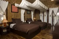 Kampung Sampireun Resort & Spa Hotel dekat Warung pa Aan