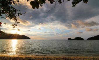 Island Homestay