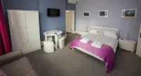 Studios at Glenthorne فنادق في ميرتير تيدفيل