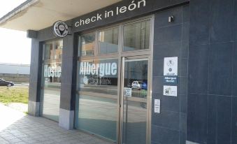 Check in León
