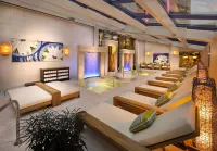 Atlantis Casino Resort Spa Hotels in Reno