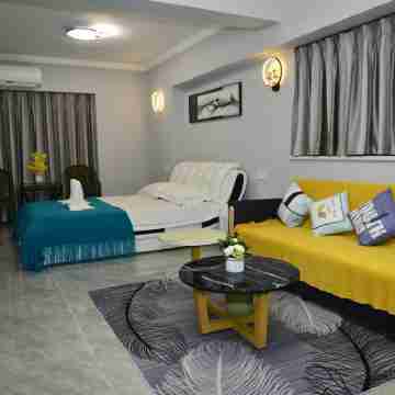 紅崖洞民宿（北區路分店） Rooms