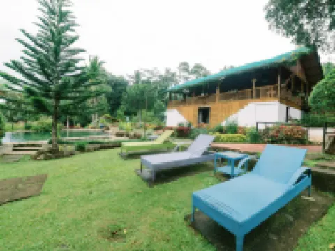 แซมคารา เรสเตอร์รองต์ แอนด์ การ์เด้น รีสอร์ท โรงแรมในลากูนา