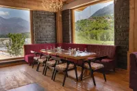Shirar Resort & Spa Hotel a Bandrol