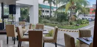 East Asia Royale Hotel - breakfast