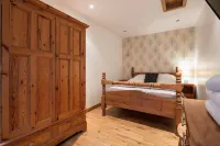 The Old Vicarage Lodge Hotels in Whitefield