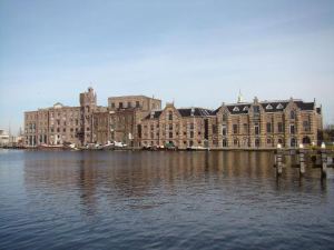 Apartments Zaanse Schans and Amsterdam