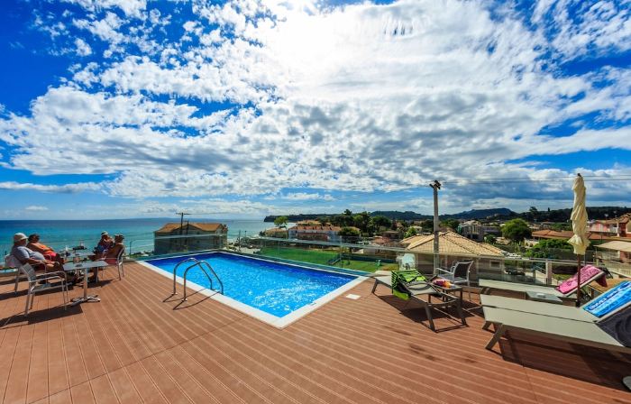 Porto Planos Beach Hotel