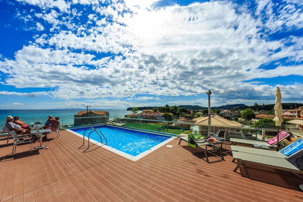 Porto Planos Beach Hotel - Griechenland