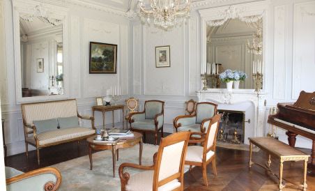 Chateau de la Chasse Beauvais - Housity