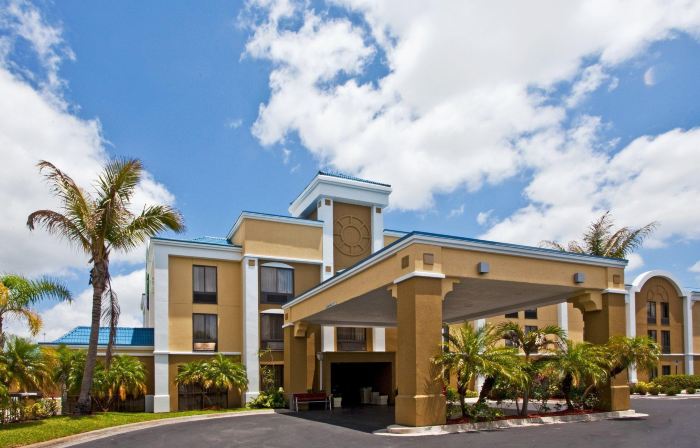 Holiday Inn Express Vero Beach-West (I-95) by IHG