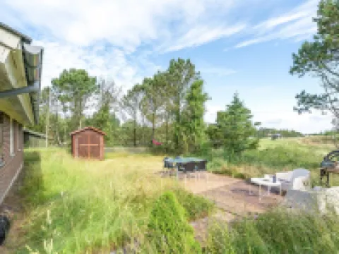 "Aurelie" - 800m from the Sea