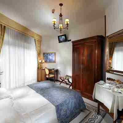 Hotel Miramare Rooms