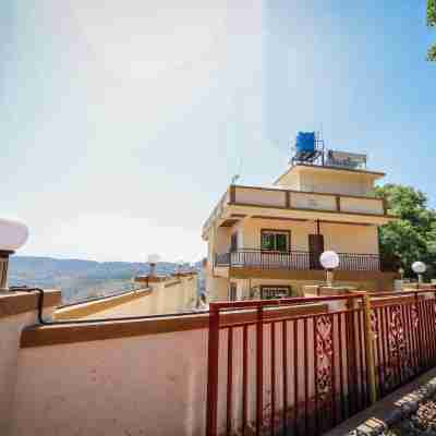 Royal Palace Panchgani Hotel Exterior