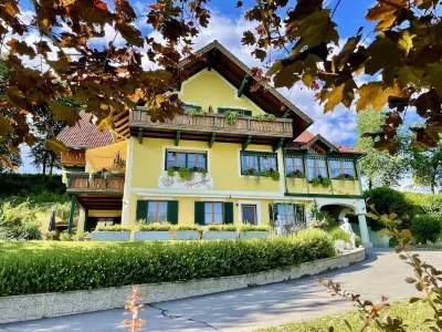 Pension Thermenland Hoteles en 