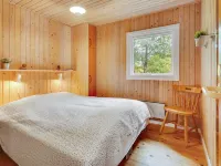 "Farthin" - 800m from the Sea
