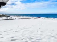 "Stacie" - 10m from the Sea