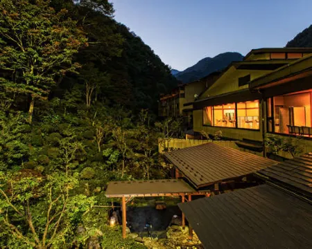 山野草の宿 二人静 駒ヶ根のホテル