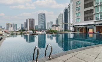 Dua Sentral Kuala Lumpur, Roam