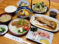 Tohokan Hotels near Ki Ni Naru Mise Sanramanto