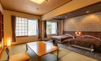 Ooedo Onsen Monogatari Higashiyama Grand Hotel - Housity