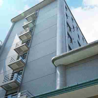 ホテルクラウンヒルズ相模原（BBHホテルグループ） Hotel Exterior