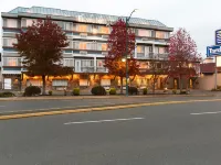 Days Inn by Wyndham Victoria Airport Sidney Hotels in der Nähe von Butchart Gardens