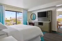 Sheraton Tucson Hotel & Suites - balcony