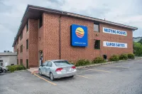 Comfort Inn & Suites Hotels in Barrie