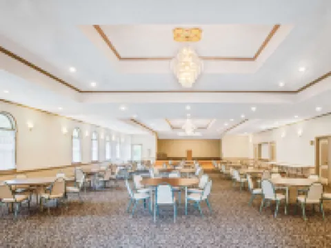 Super 8 by Wyndham Brooklyn Hotels in Jackson County