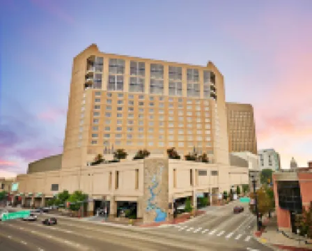 The Grove Hotel Hotel di 