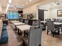 五月港貝斯特韋斯特套房酒店 鄰近摩戴斯基公園（Modesky Park）的酒店