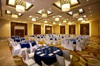 Radisson Chennai City Centre, India - boutique