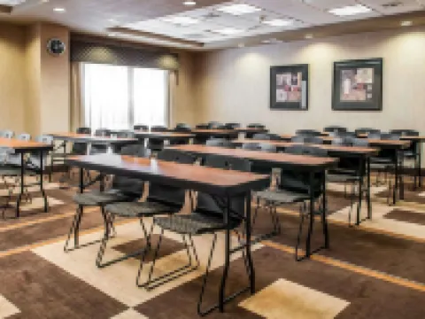 Comfort Suites Hotels in Hobbs