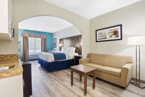 Blue Water Inn & Suites, BW Signature Collection Hotel di North Topsail Beach